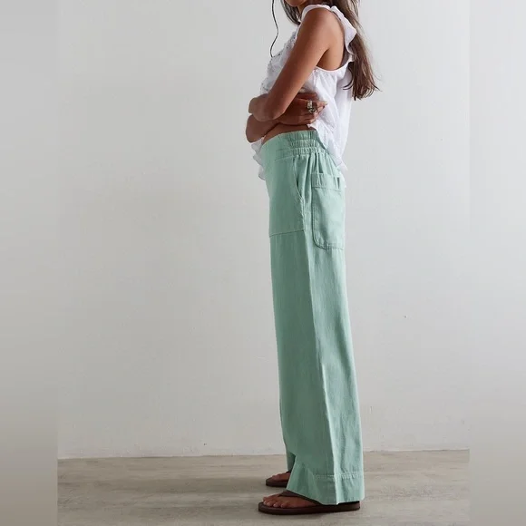 Women’s We The Free Breezy Denim Pull-on Jeans Sea Mist Size M - Picture 3 of 9